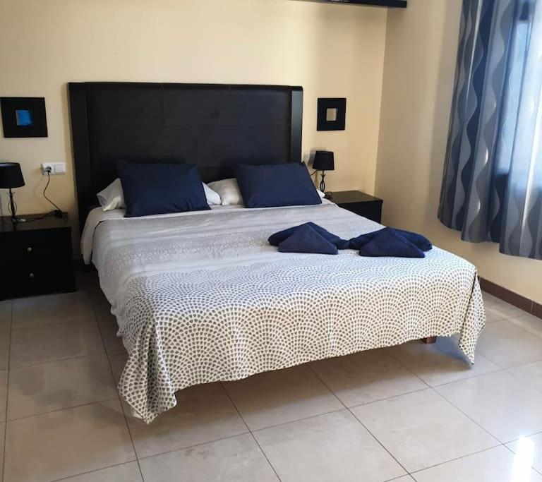 Riviera Park 7A - Air Con- Wi-Fi- Uk Channels- 5 Minutes Walking From The Sea Apartment Tias Luaran gambar