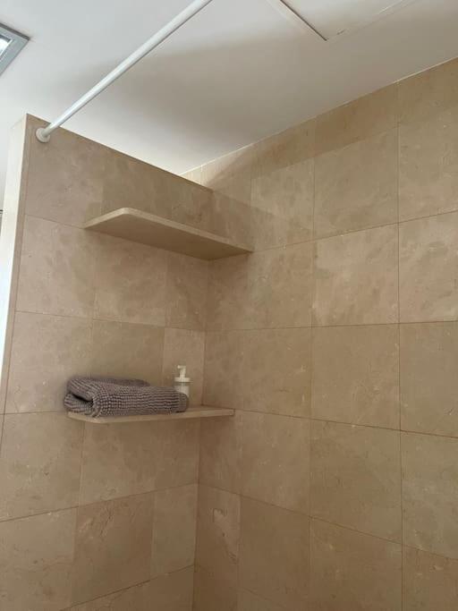 Riviera Park 7A - Air Con- Wi-Fi- Uk Channels- 5 Minutes Walking From The Sea Apartment Tias Luaran gambar